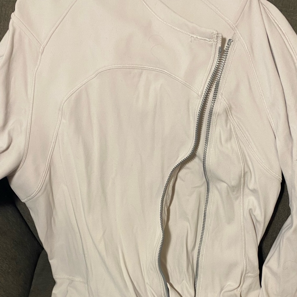 Lululemon Asymmetrical Hoodie size 6 color light blush pink - Picture 2 of 7